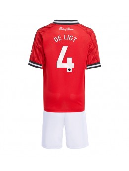 Otroški Nogometna dresi replika Manchester United Matthijs de Ligt #4 Domači 2025-26 Kratek rokav (+ hlače)